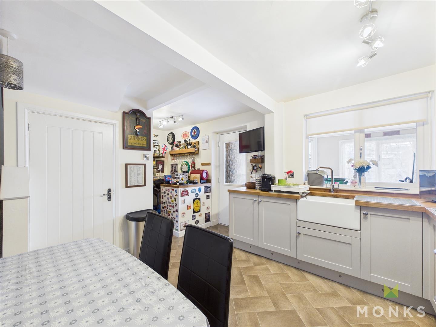 26 Bainbridge Green, Shrewsbury, SY1 3QS SSTC